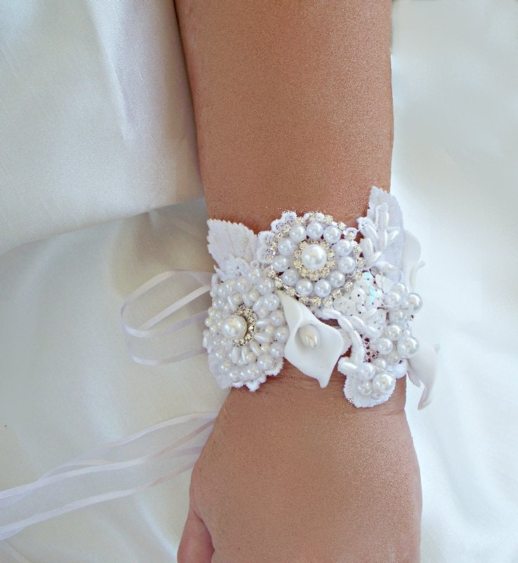 Vintage Inspired Bridal bracelet, headband, or choker in white with pearls and rhinestones.