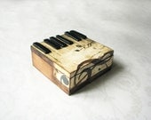 French Roast  Rustic vintage style romantic piano little music style box with black keys, gift for her