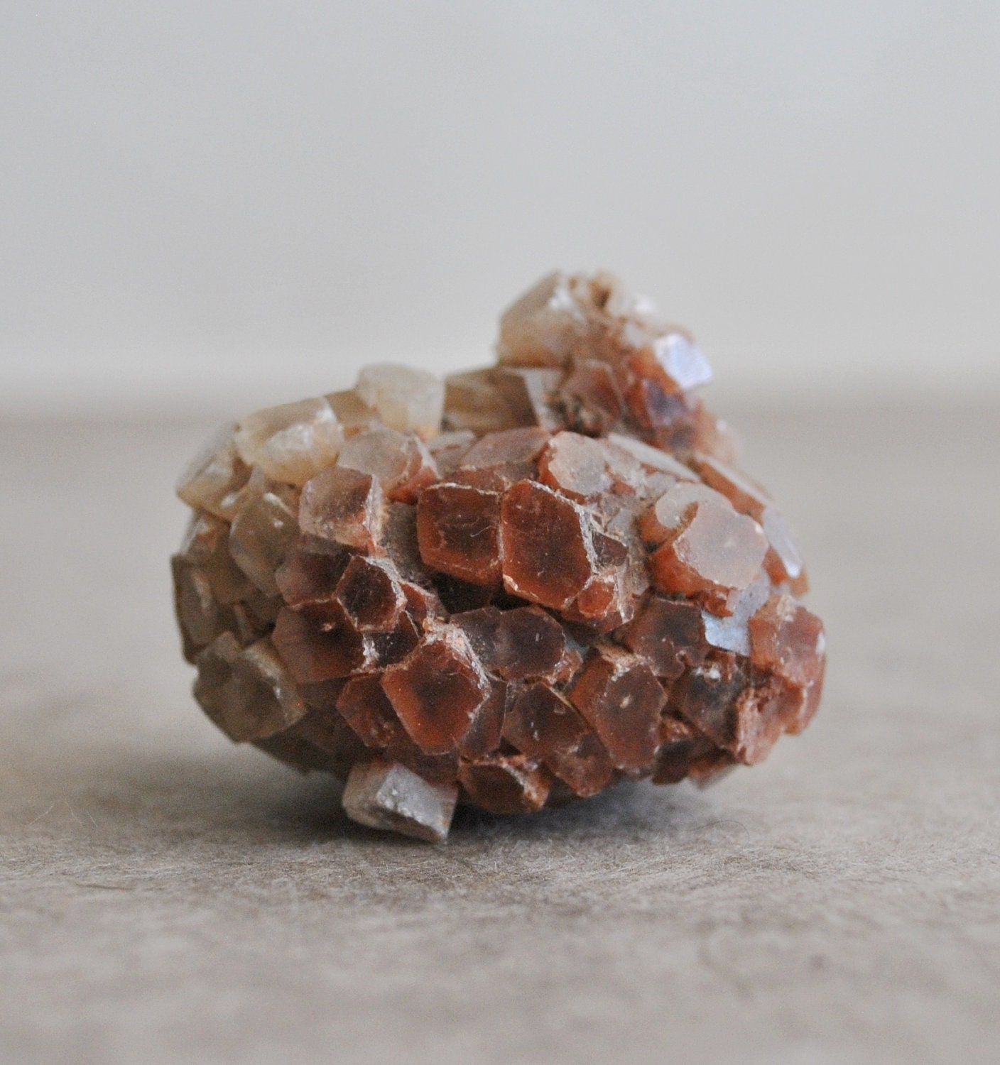 aragonite mineral specimen (1 pc)