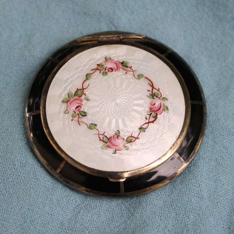 White Enamel Guilloche Compact with Pink Roses and Black Border