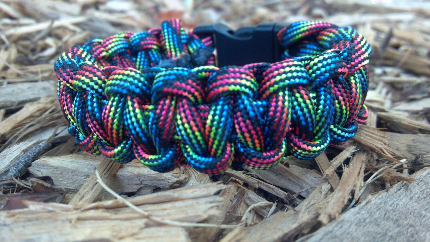 Dark Rainbow Paracord Bracelet