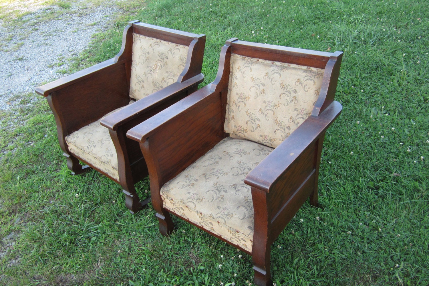 Set of Antique Mission Styled Early 1900s Chairs
