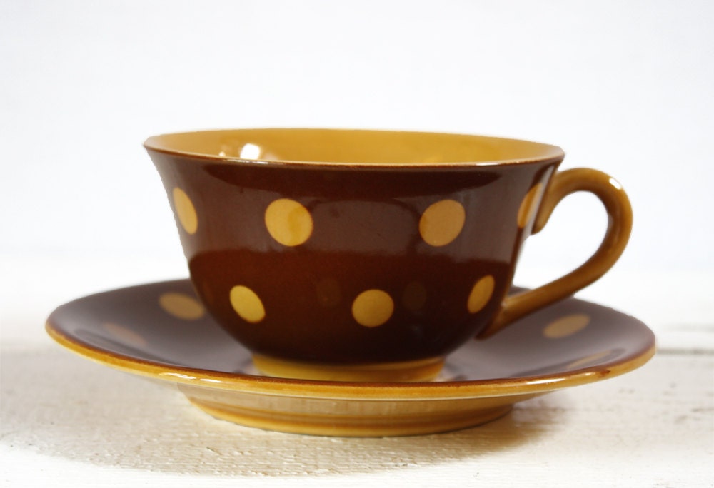 2 Lovely FRENCH brown coffee cups with yellow DOTS Sarreguemines - Mid CENTURY