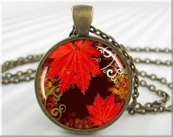 Autumn Art Necklace Pendant Resin Pendant Leaf Jewelry Fall Season Necklace Picture Pendant (002RB) - MGArtisanPendants