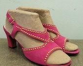 1960s HOT PINK Studded Heels // Egyptian Sandals // Amano 8M