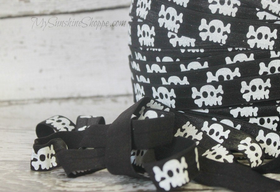 PRINTED 5/8th inch fold over elastic FOE - 5 yards - Black and White Skulls