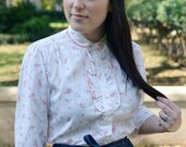 Vintage White Floral Peter Pan Collar Blouse / Size Medium / 1970s Shirt