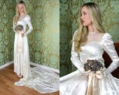 SALE / wedding gown / 40s wedding dress
