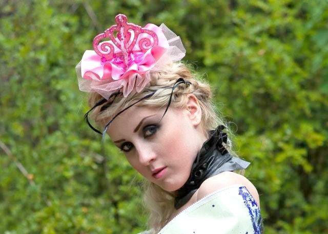 SALE Fascinator Pink Crown in Bubbly Pink and Fabulous Fushia