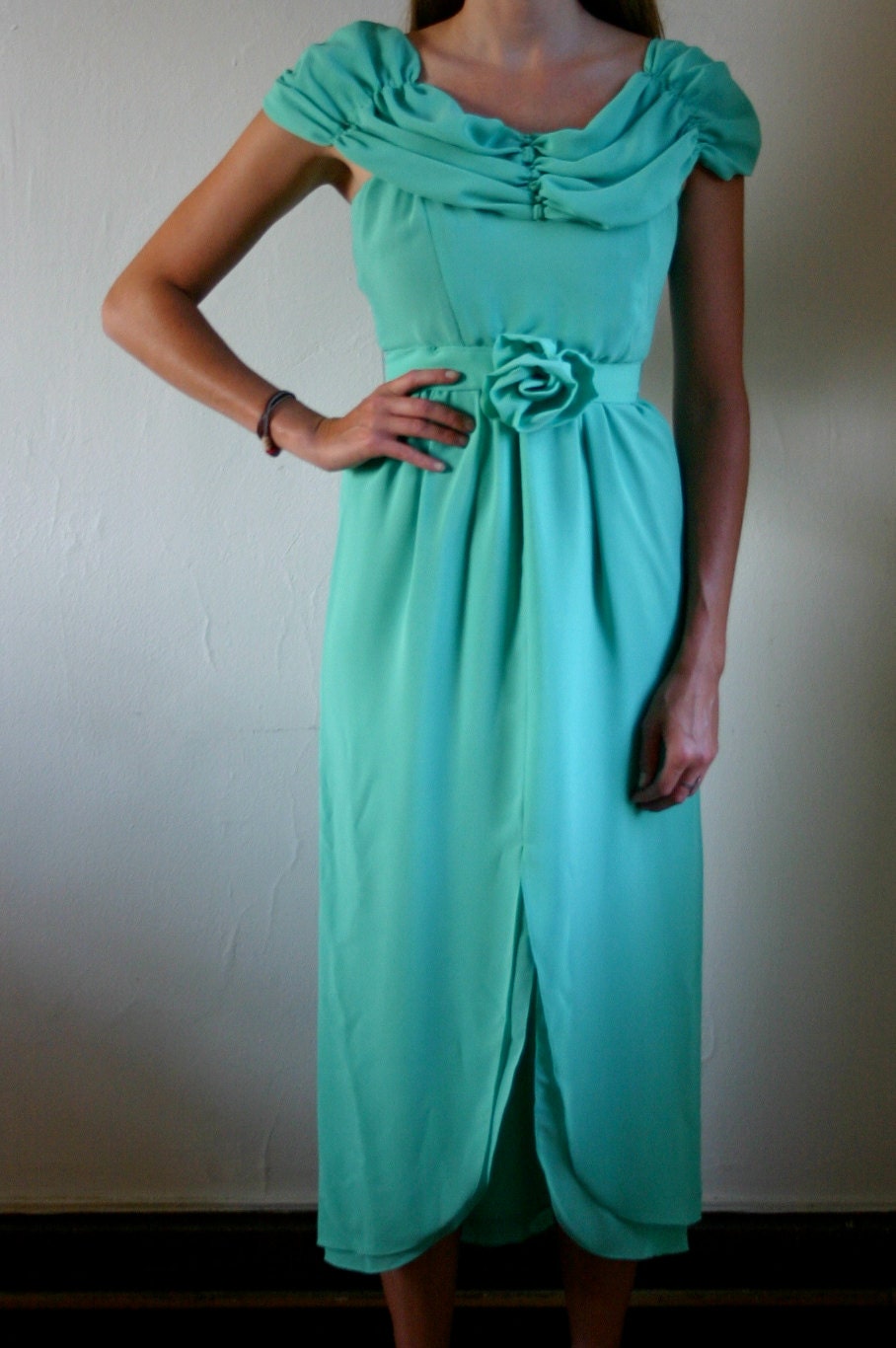 vintage mint green dress
