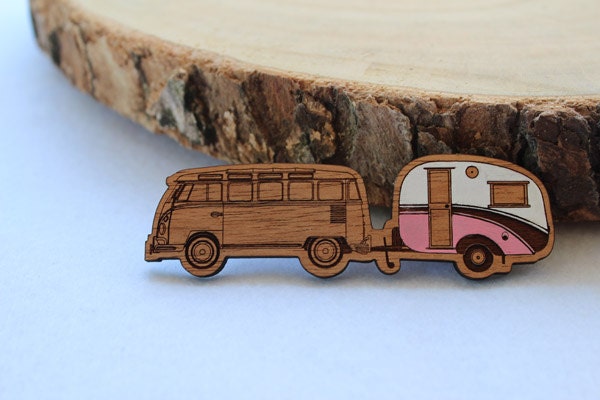 Wood laser cut brooch Cosy vintage Caravan/Kombi combo Hand painted pink and white