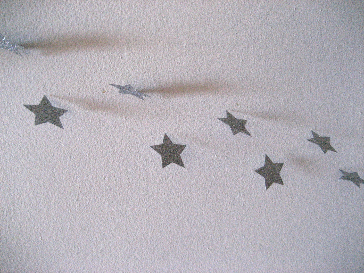 Large silver star garland