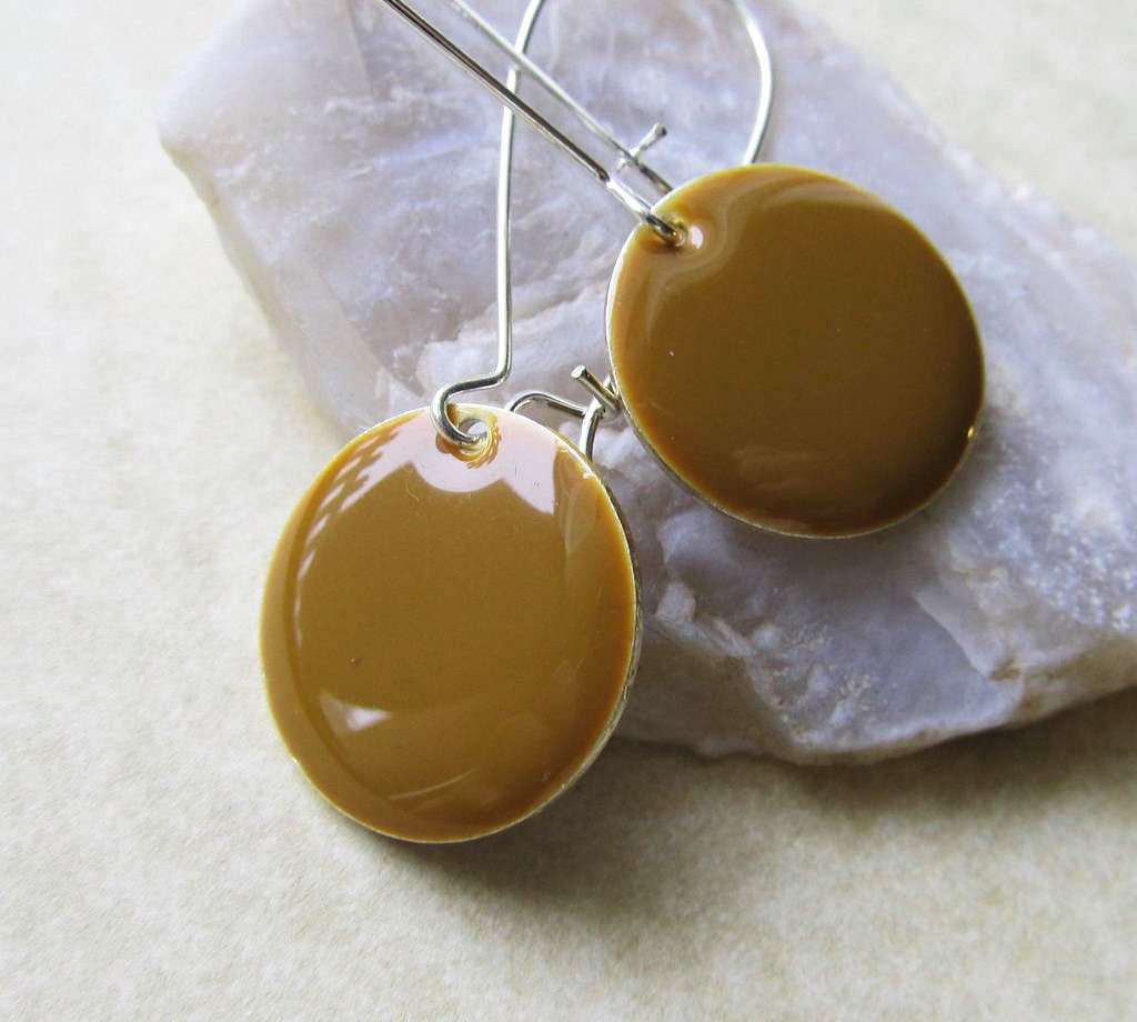 Dangle Drop Earrings - Caramel Brown Epoxy Enamel Circle Discs - Sterling Silver Plated over Brass