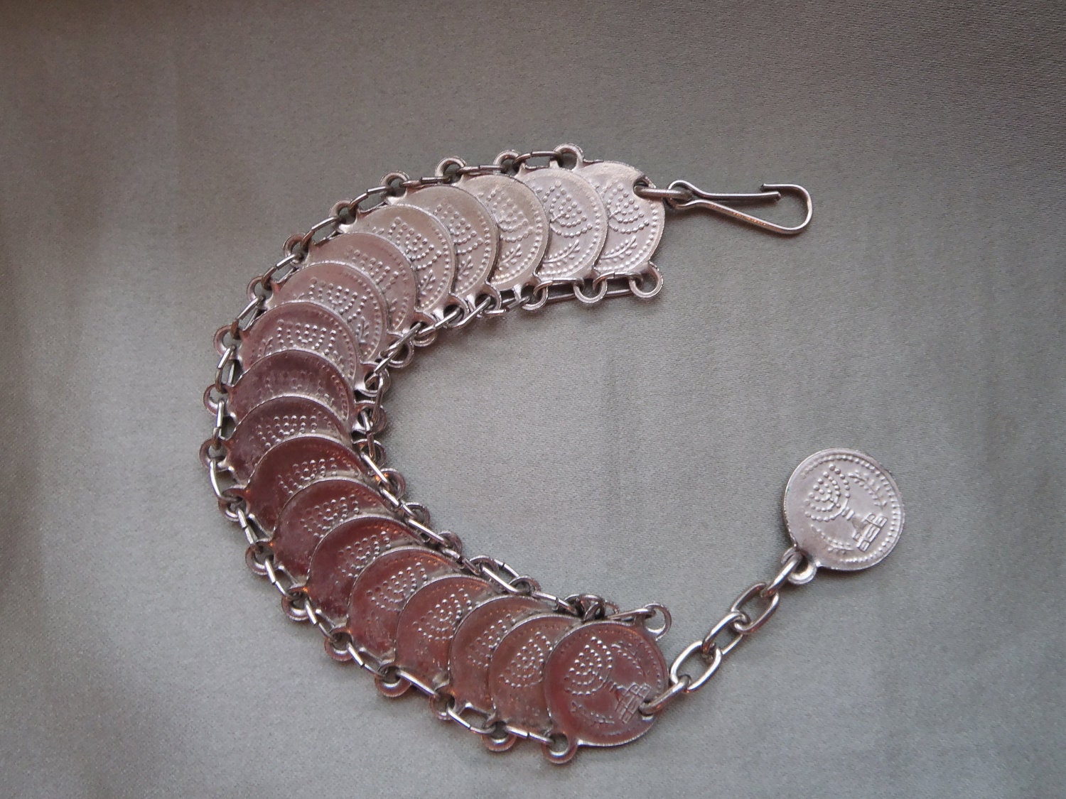 Vintage Judaica silvertone bracelet Star of David and Menorah discs 7-1/2 inch