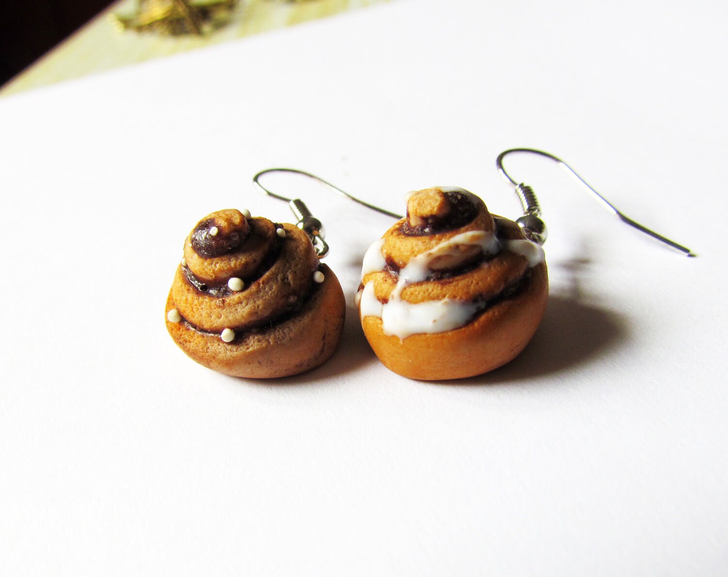 cinnamon bun earrings