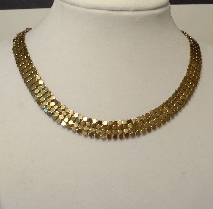 Mesh Necklace Choker in Gold Tone. Vintage 1970's Very Glamorous With Lots Of Bling