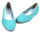 Vintages 60s Italian ballerinas, made by leather.