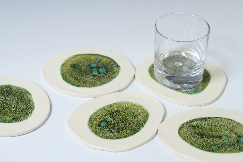 Sale: Mossy Green and White ceramic pottery soap dish / candle holder / trivet / coaster / or small plate 5-6 inch - ready to ship