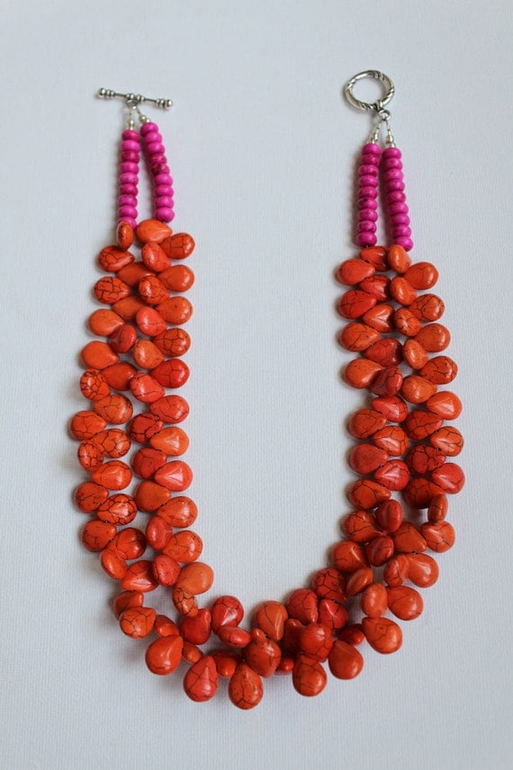 Whitney necklace - Modern & Preppy. Tangerine orange teardrop shaped howlite beads with bright pink stone disc beads