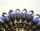 Periwinkle Teardrop Earrings. Purple Earrings. Bridesmaid Jewelry Lilac Earrings Lavender Earrings with Tanzanite Crystals. CTE4.