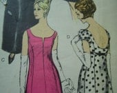 Vintage 1960s, 1970s Vogue 6369 Young Fashionables Dress Sewing Pattern, Size 12, Bust 32