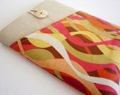 Ipad case, Ipad sleeve, Ipad cover, pocket, Padded Ipad-Retro Print