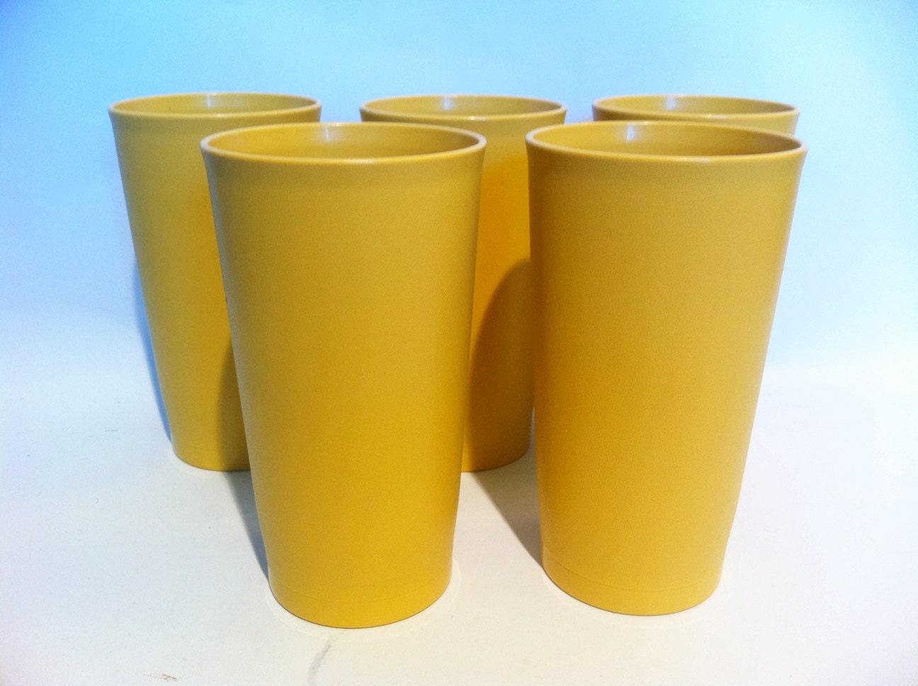 Vintage Tupperware tumblers.  Mustard yellow drink glasses.  Set of 5.