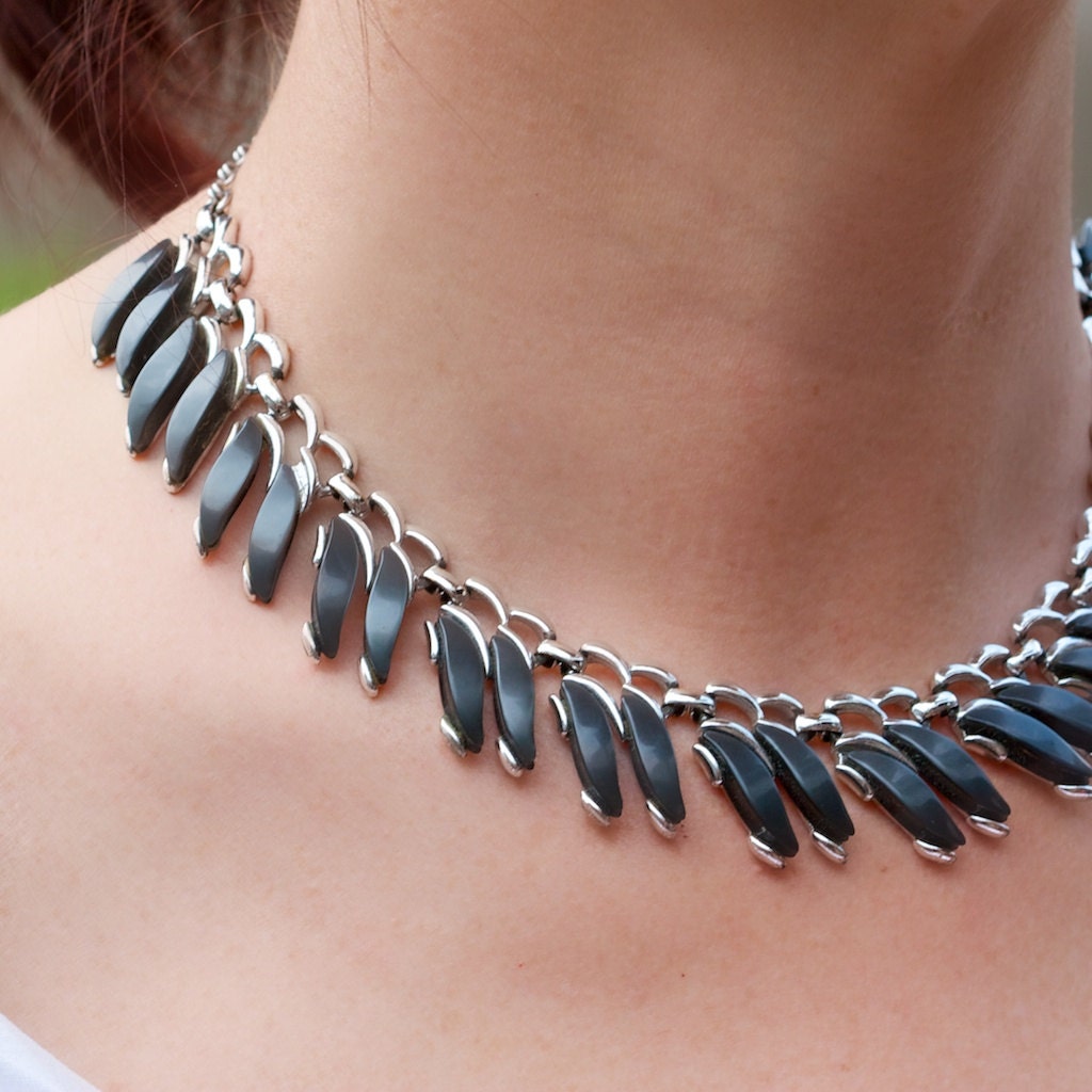 Vintage Claudette Grey Thermoset Lucite Choker and Earrings