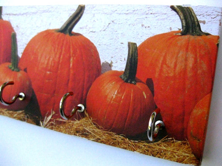 Pumpkin Key Rack and Jewelry Holder Orange Pumpkins Fall Thanksgiving Autumn Festival Harvest Decor Holiday Decor Orange and Black "Pumpkin"
