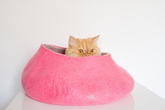 pets cave, pink fuchsia, cat bed, pink hot