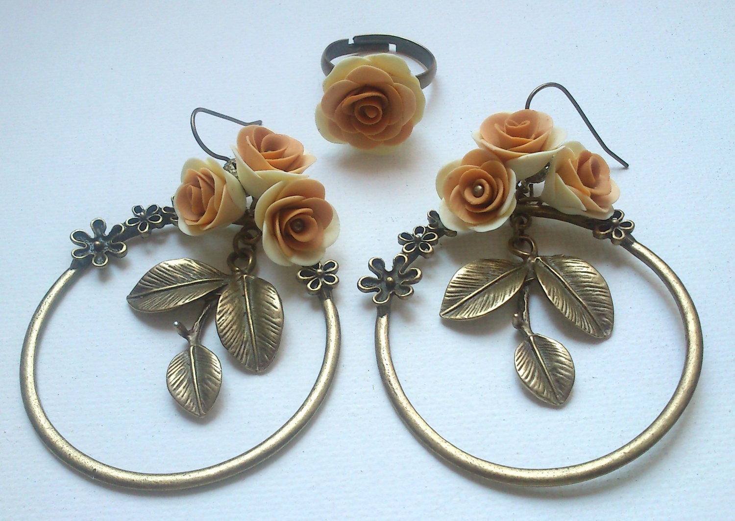 Vintage bronze earrings and ring - Flower jewellery