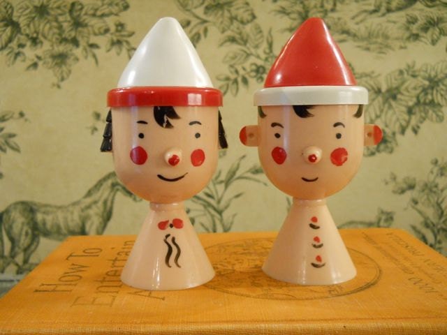 Plastic Salt and Pepper Shakers - Boy and Girl Heads With Red and White Hats