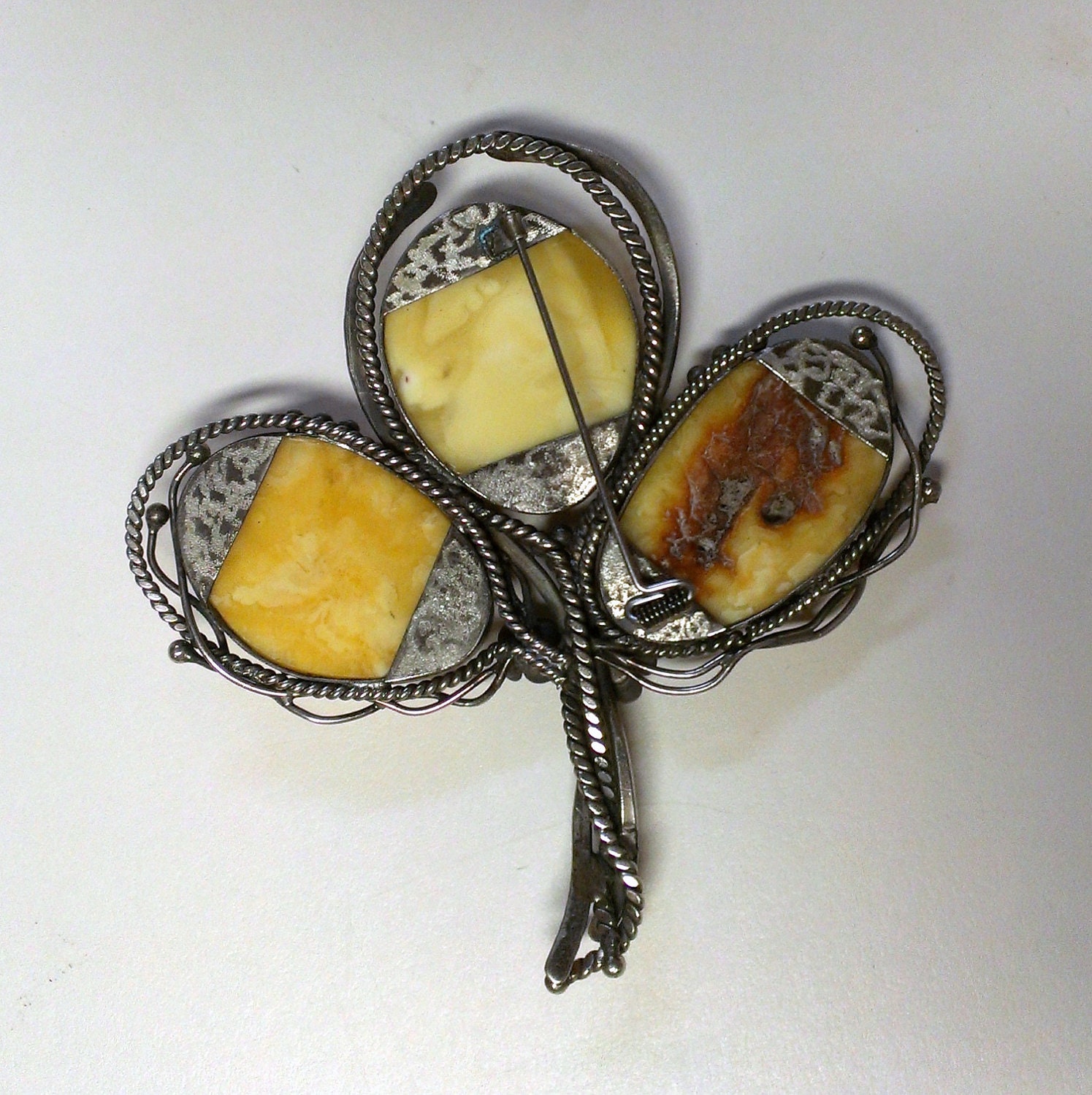 Vintage Butterscotch Amber Silver Artisan Flower Brooch / Pin