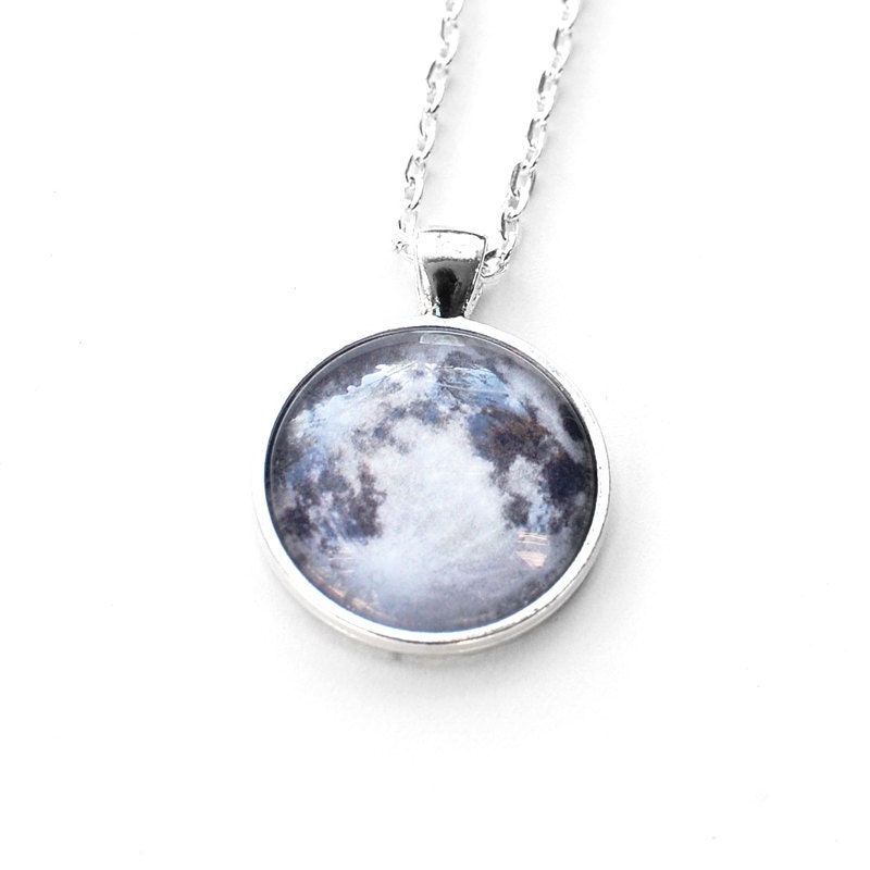 Full Moon Necklace