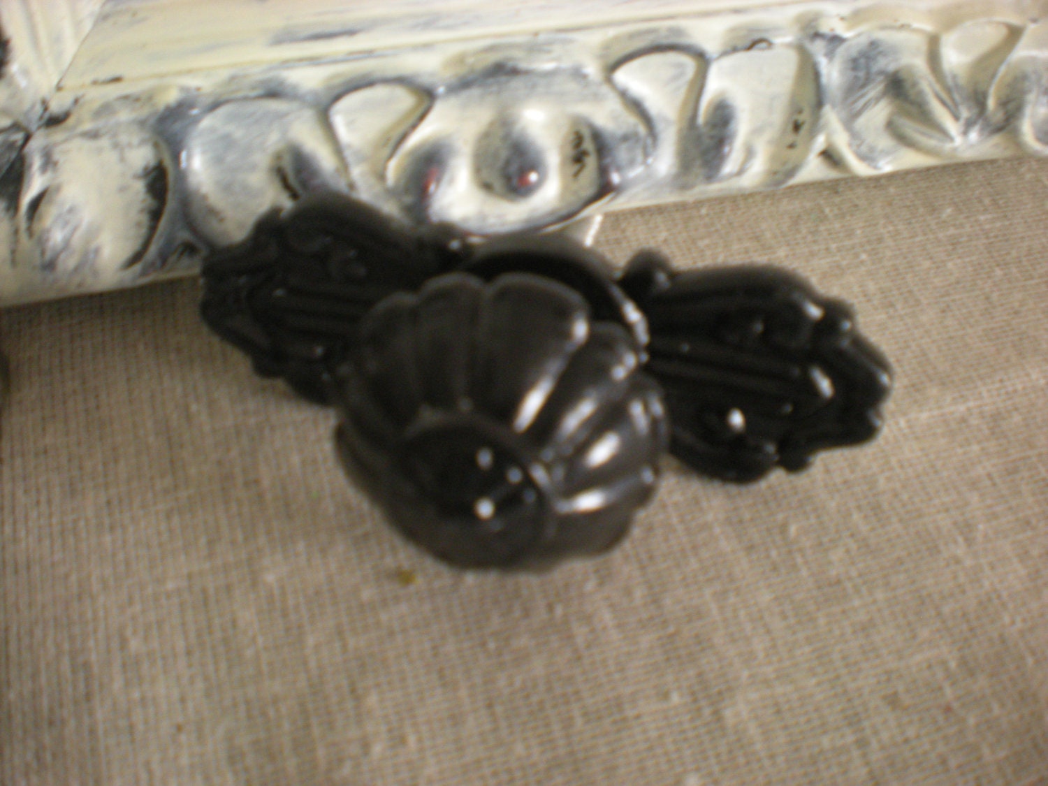 Black Knob/Vintage Dresser Knobs / Drawer Pulls- Shabby Chic Decor- Knobs-Cottage Chic-HomeDecor-Distressed Knobs-Drawer Knobs