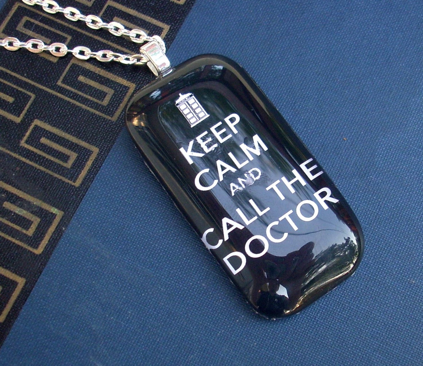 Doctor Who, Keep Calm and Call the Doctor, Glass Tile necklace. 24" Silver plated Chain. Photo Art