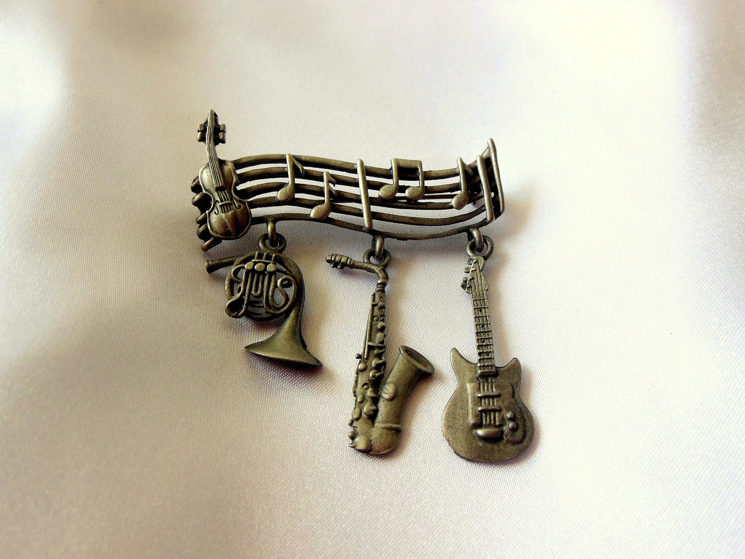 Vintage Musical Instrument Brooch by JJ