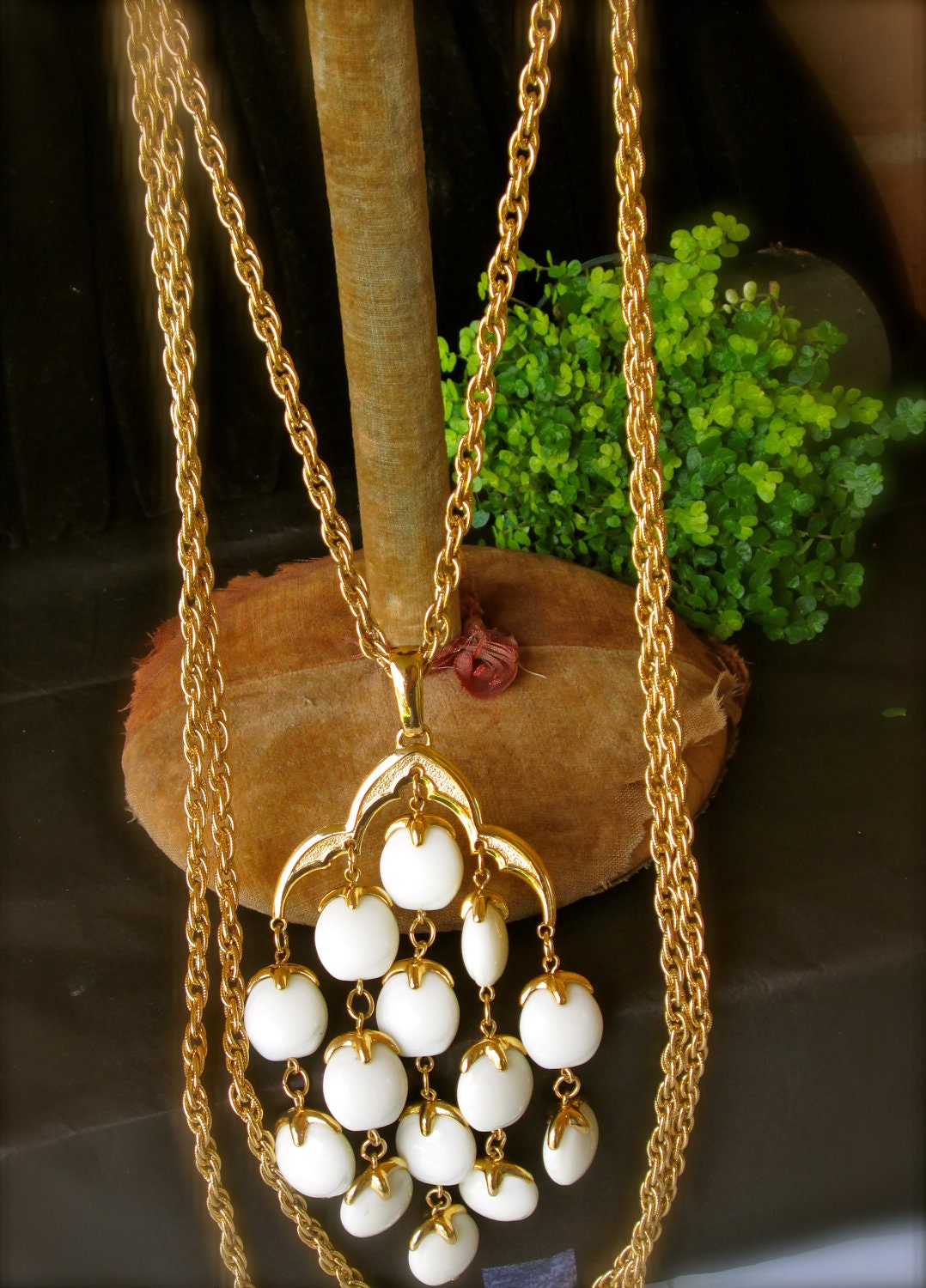 Trifari Necklace Runway vintage jewelry white lucite plastic Mod Luxe Modernist Chandelier Pendant gold necklace Boho chic Waterfall