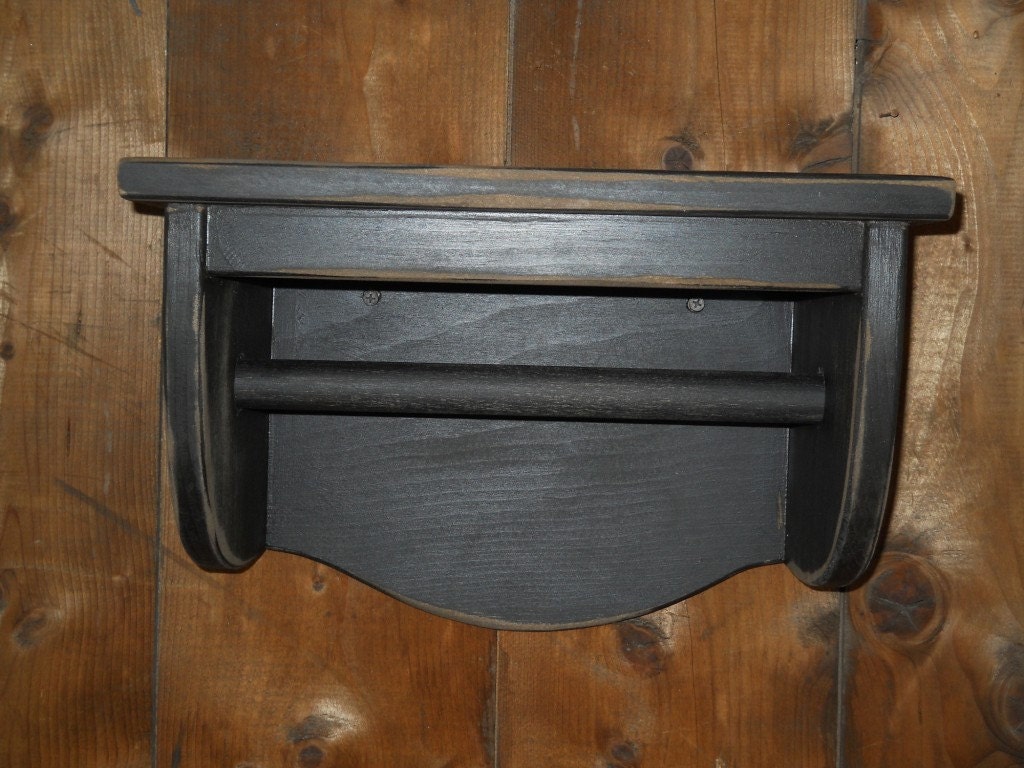 Primitive paper towel holder