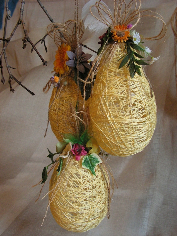 Hangings Easter  Eggs Decoration -set of 3.
