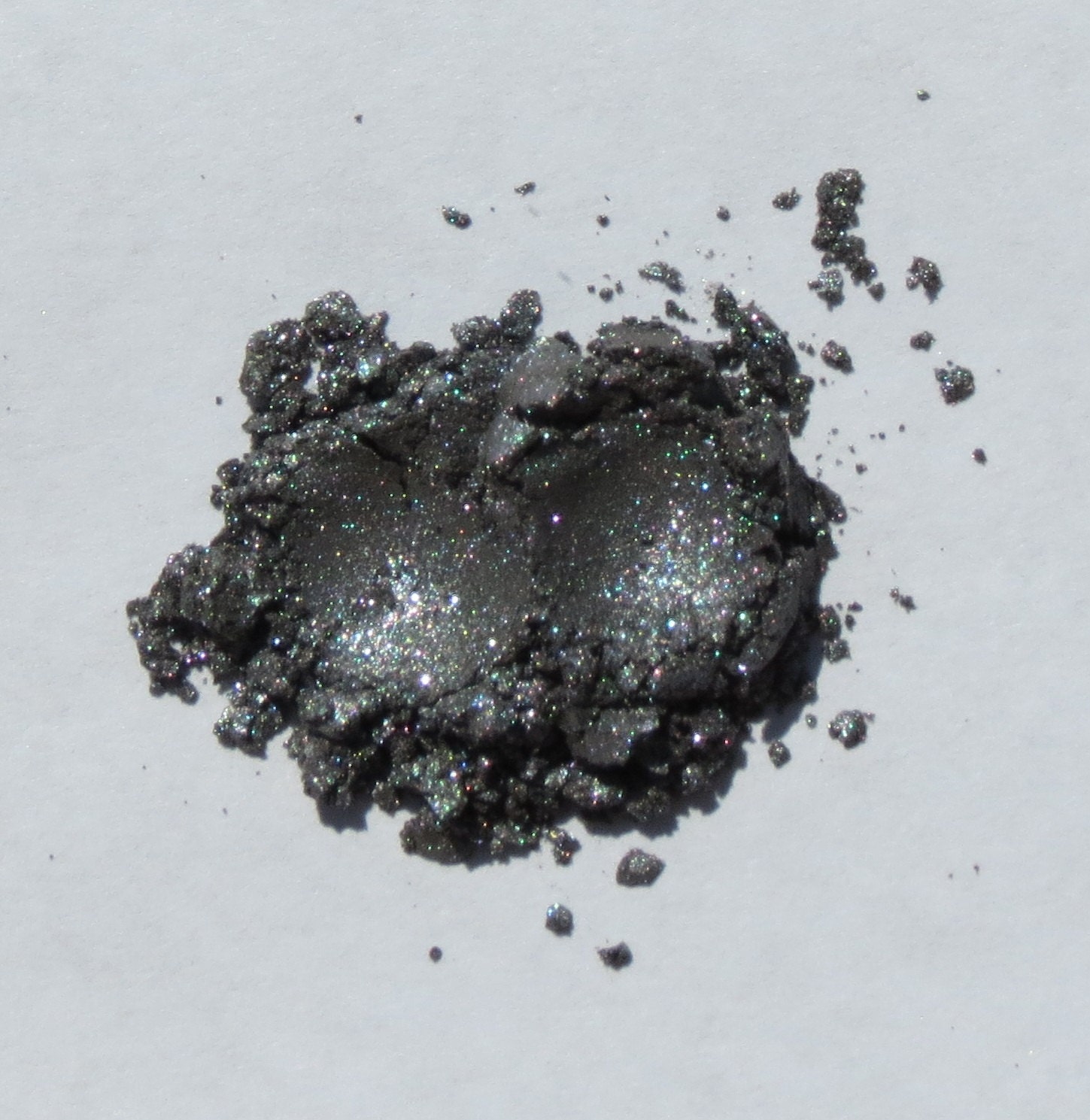 Eye shadow "Antique silver" natural mineral make up