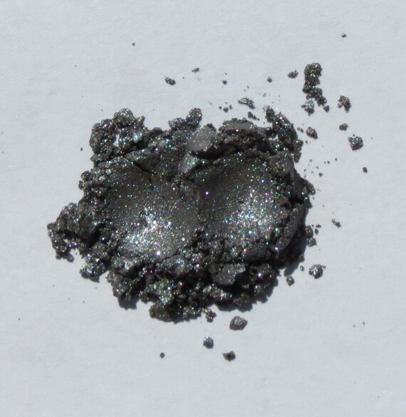 Eye shadow "Antique silver" natural mineral make up