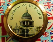 A highly collectible vintage powder compact compact mirror London scene powder compact UNUSED