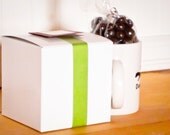 Ultimate Gift Package - Gift Box, Handwritten Card, Shimmer Ribbon and Candy - for Mugs, Tumblers and Pint Glasses
