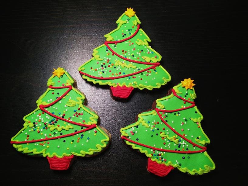 Christmas Tree Hand Decorated Sugar Cookies - 1/2 dozen