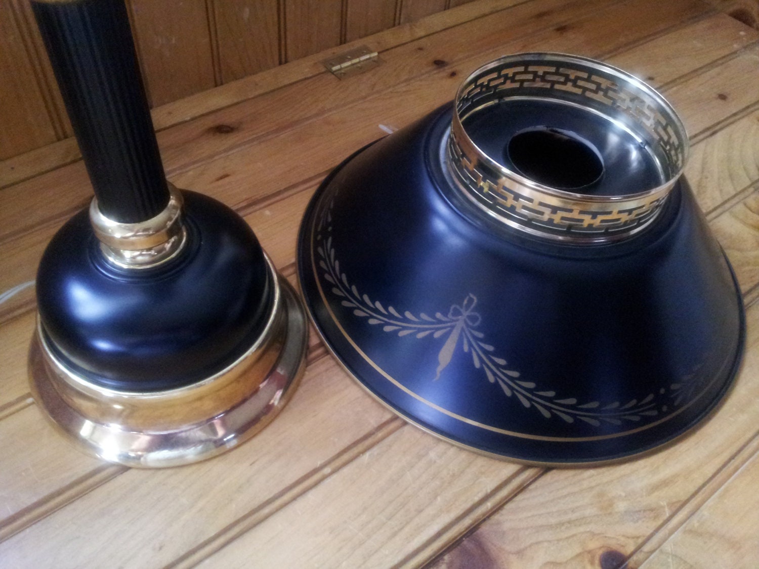 Vintage Black and Brass Tole Lamp