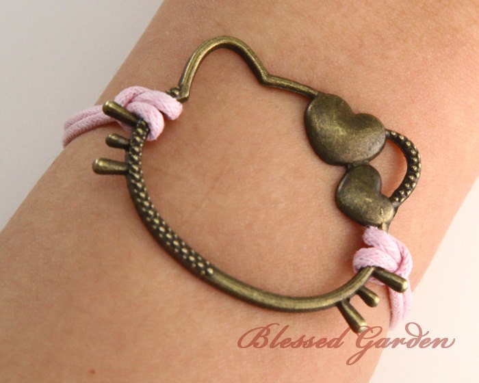 Buy cute gifts for girlfriends - Cute cat bracelet, antique bronze, pink bracelet, wrist candy, girlfriend gift