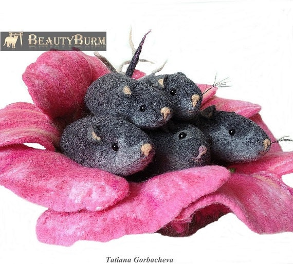 Toy-toy for cats toy mouse-wool, felting, handmade