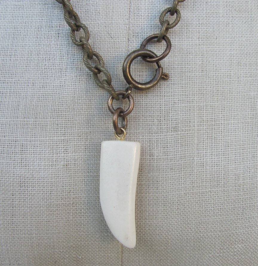 1pc designer jewelry real bone tooth tusk Necklace pendant chain tribal punk goth antique skeleton key  steampunk taxidermy  t38