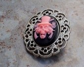 Pink Tophat Skull Cameo Brooch Pin
